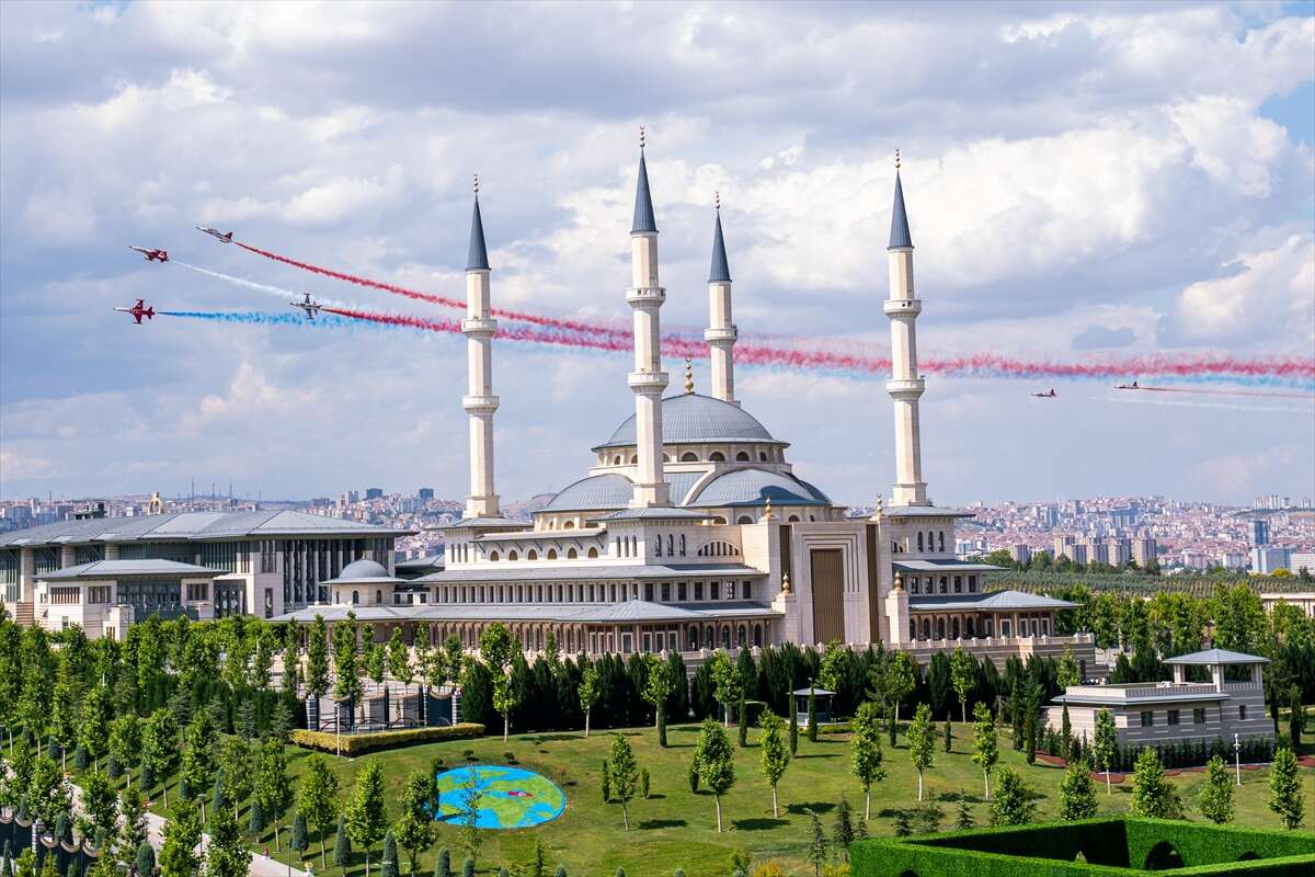 Erdoğan, Trump’ı Konya ekibi ile karşıladı! Bu kareler dünya gündeminde 9